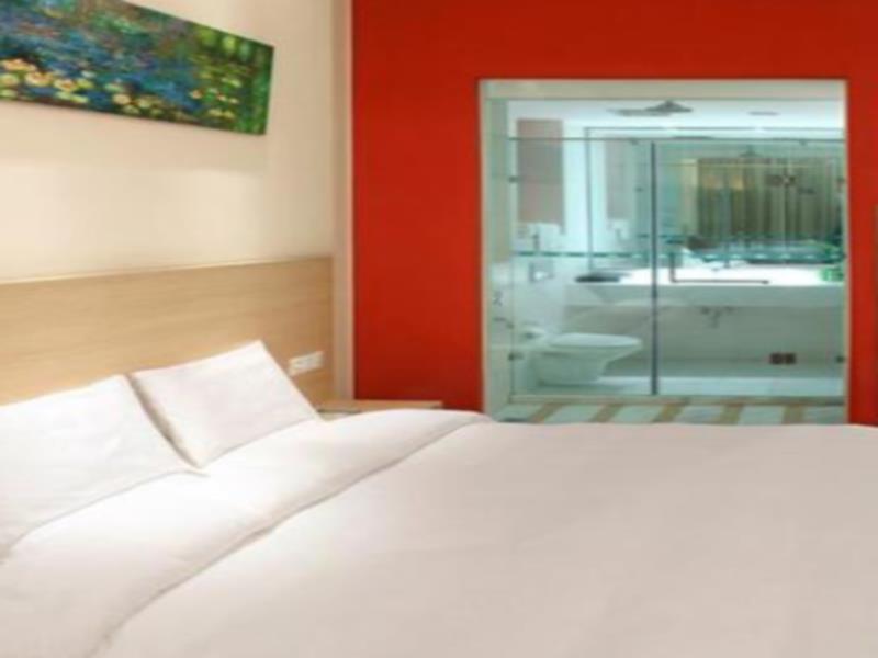 Hanting Hotel Yibin Zhongshan Street Dış mekan fotoğraf
