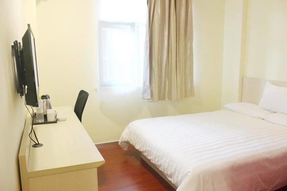 Hanting Hotel Yibin Zhongshan Street Dış mekan fotoğraf